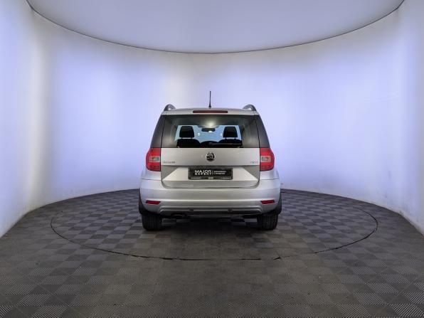 Skoda Yeti I Рестайлинг с пробегом 2014 года, цена 1 290 000 рублей, 102059 км, внедорожник, Автокод Объявления