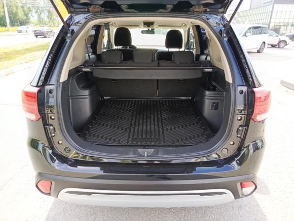 Mitsubishi Outlander III Рестайлинг 2 с пробегом 2018 года, цена 2 100 000 рублей, 95746 км, внедорожник, Автокод Объявления
