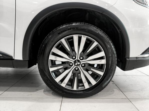 Mitsubishi Outlander III Рестайлинг 3 с пробегом 2021 года, цена 2 450 000 рублей, 143387 км, внедорожник, Автокод Объявления