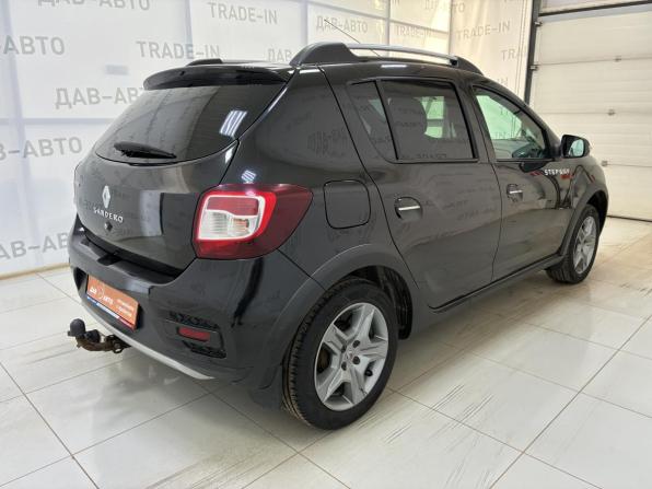 Renault Sandero II Рестайлинг с пробегом 2019 года, цена 1 140 000 рублей, 109000 км, хэтчбек, Автокод Объявления