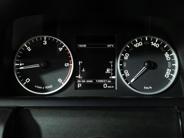 Land Rover Discovery IV с пробегом 2012 года, цена 1 699 700 рублей, 126833 км, внедорожник, Автокод Объявления