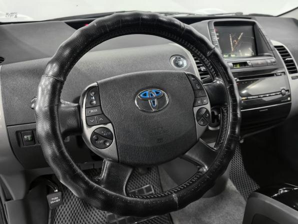 Toyota Prius II Рестайлинг (XW20) с пробегом 2008 года, цена 805 000 рублей, 321500 км, лифтбек, Автокод Объявления