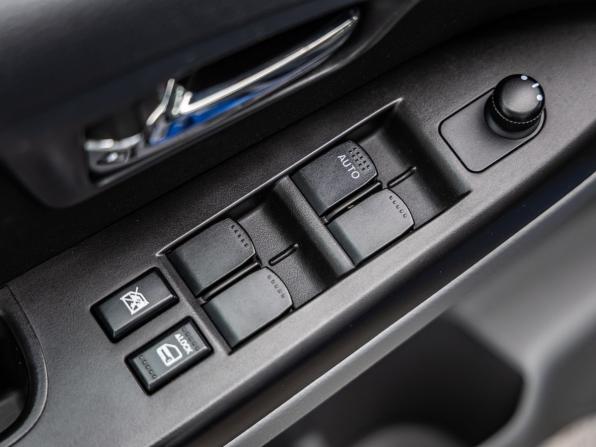 Suzuki SX4 I (Classic) Рестайлинг с пробегом 2012 года, цена 948 000 рублей, 181398 км, хэтчбек, Автокод Объявления