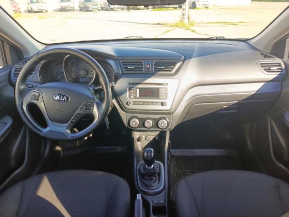 Kia Rio III Рестайлинг с пробегом 2015 года, цена 850 000 рублей, 154049 км, седан, Автокод Объявления