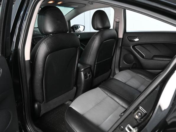 Kia Cerato III с пробегом 2014 года, цена 1 379 000 рублей, 142169 км, седан, Автокод Объявления