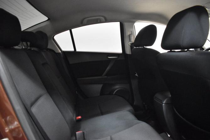 Mazda 3 II (BL) Рестайлинг с пробегом 2011 года, цена 950 000 рублей, 157223 км, седан, Автокод Объявления