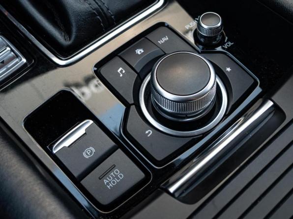 Mazda 6 III (GJ) Рестайлинг 2 с пробегом 2019 года, цена 2 020 000 рублей, 181858 км, седан, Автокод Объявления