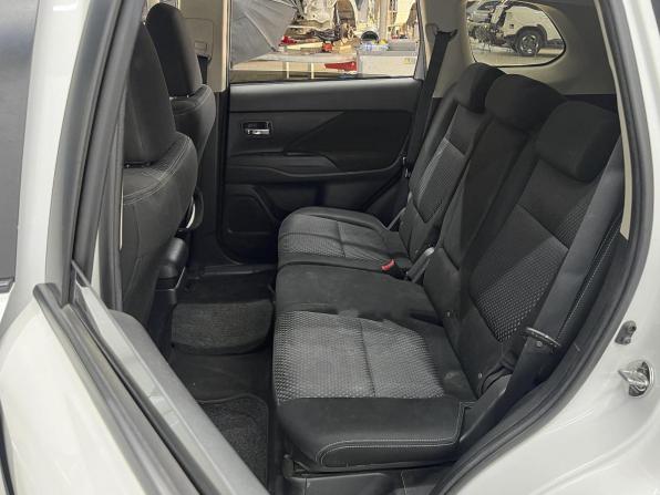 Mitsubishi Outlander III Рестайлинг 2 с пробегом 2018 года, цена 1 800 000 рублей, 168792 км, внедорожник, Автокод Объявления