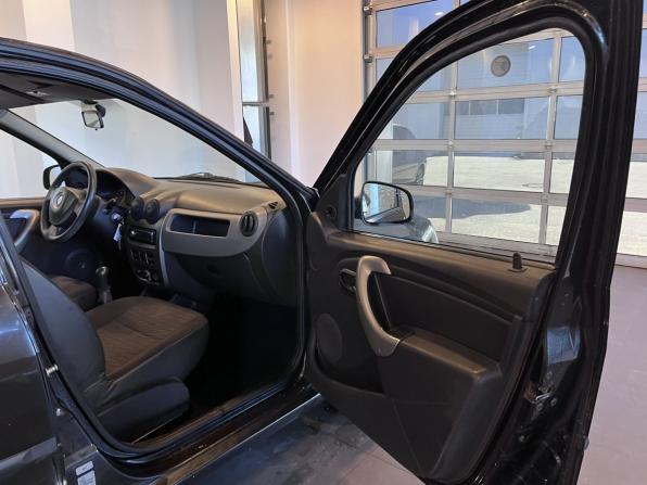 Renault Logan I Рестайлинг с пробегом 2011 года, цена 270 000 рублей, 387127 км, седан, Автокод Объявления
