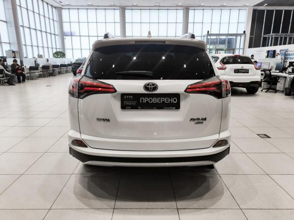 Toyota RAV4 IV (XA40) Рестайлинг с пробегом 2016 года, цена 2 450 000 рублей, 73000 км, внедорожник, Автокод Объявления