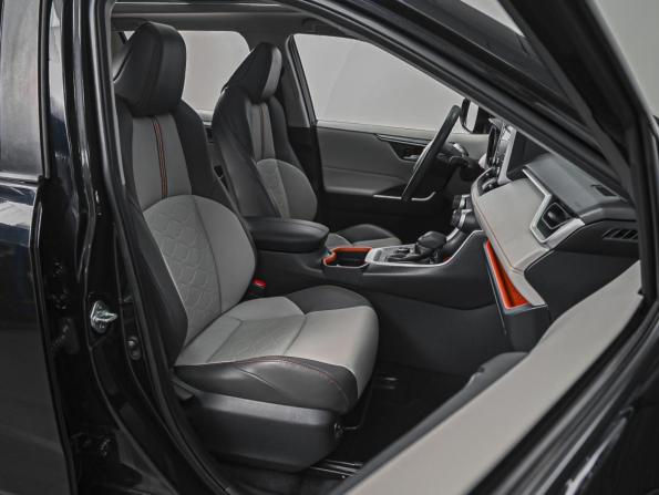 Toyota RAV4 V (XA50) с пробегом 2021 года, цена 4 169 000 рублей, 29204 км, внедорожник, Автокод Объявления