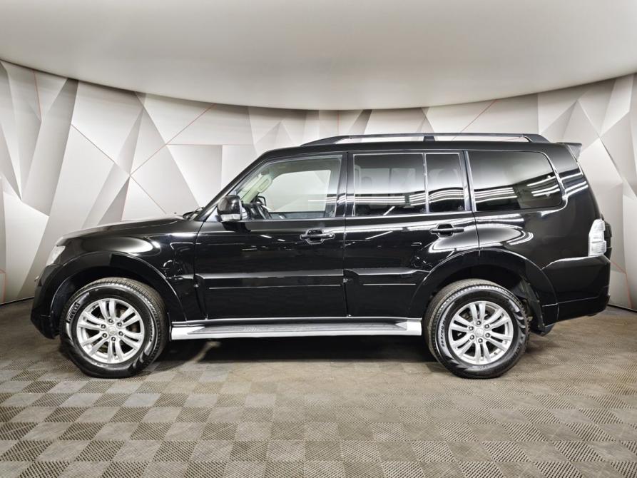 Mitsubishi Pajero IV Рестайлинг 1 Москва  - изображение 5
