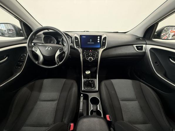 Hyundai i30 II с пробегом 2012 года, цена 715 000 рублей, 157355 км, хэтчбек, Автокод Объявления