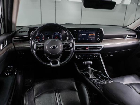 Kia K5 III с пробегом 2021 года, цена 2 650 000 рублей, 135926 км, седан, Автокод Объявления