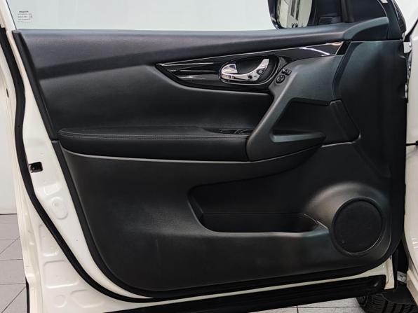 Nissan Qashqai II с пробегом 2018 года, цена 1 495 000 рублей, 199452 км, внедорожник, Автокод Объявления