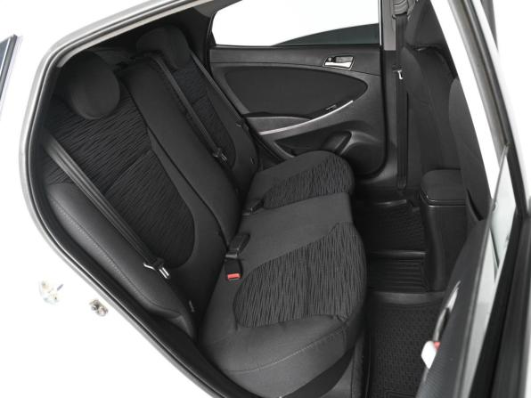 Hyundai Solaris I Рестайлинг с пробегом 2015 года, цена 1 099 000 рублей, 159067 км, седан, Автокод Объявления