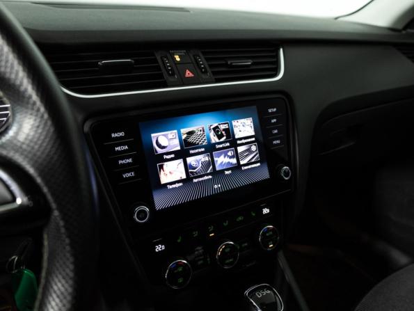 Skoda Octavia III (A7) Рестайлинг с пробегом 2019 года, цена 2 149 700 рублей, 124250 км, лифтбек, Автокод Объявления
