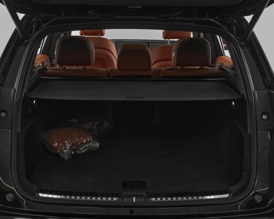 Li Auto (Lixiang) L7 I Рестайлинг с пробегом 2025 года, цена 7 399 000 рублей, 9 км, внедорожник, Автокод Объявления