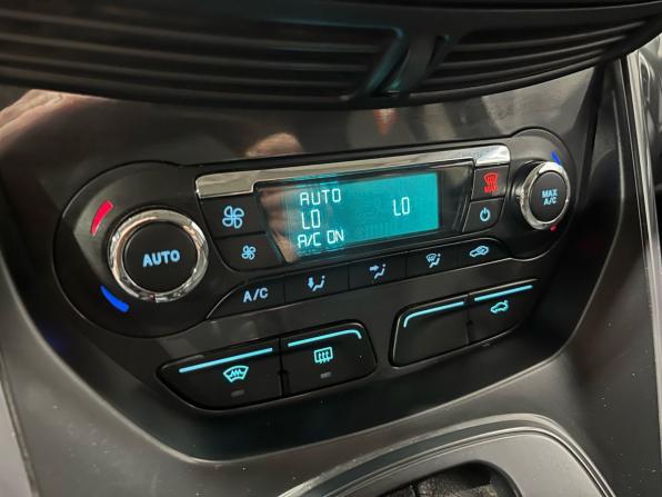 Ford Kuga II с пробегом 2013 года, цена 1 115 000 рублей, 116732 км, внедорожник, Автокод Объявления