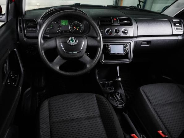 Skoda Fabia II Рестайлинг с пробегом 2012 года, цена 767 000 рублей, 112981 км, хэтчбек, Автокод Объявления