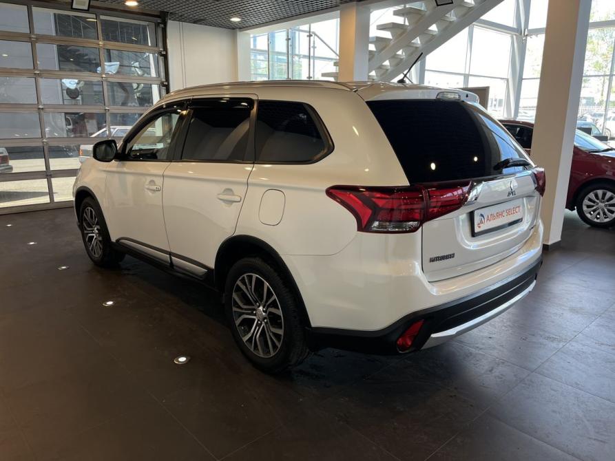 Mitsubishi Outlander III Рестайлинг 2 Чебоксары  - изображение 5