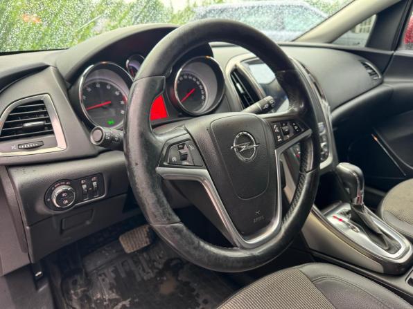 Opel Astra J с пробегом 2011 года, цена 470 000 рублей, 191634 км, хэтчбек, Автокод Объявления