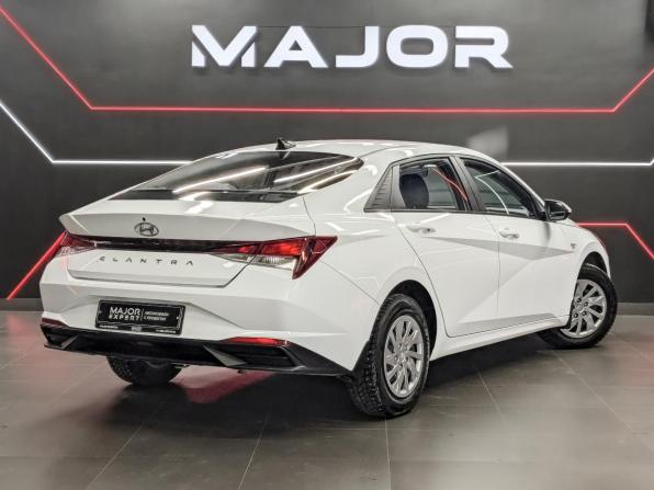 Hyundai Elantra VII (CN7) с пробегом 2022 года, цена 2 320 000 рублей, 37981 км, седан, Автокод Объявления
