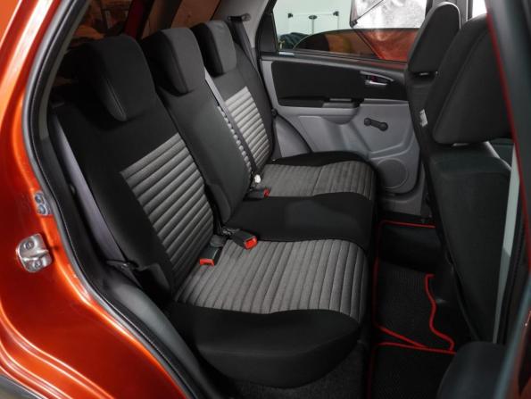 Suzuki SX4 I (Classic) Рестайлинг с пробегом 2013 года, цена 949 000 рублей, 111244 км, хэтчбек, Автокод Объявления