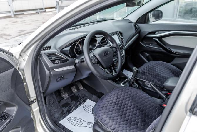Lada (ВАЗ) Vesta I с пробегом 2018 года, цена 950 000 рублей, 142581 км, универсал, Автокод Объявления