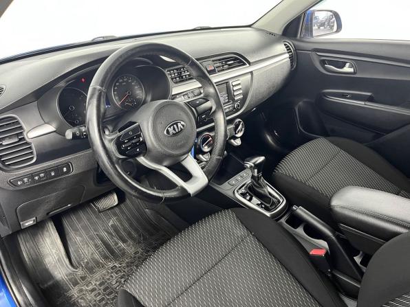 Kia Rio IV с пробегом 2018 года, цена 1 475 000 рублей, 77024 км, седан, Автокод Объявления