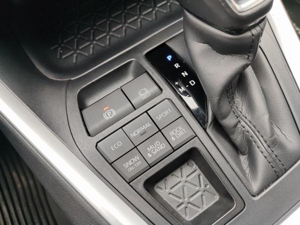Toyota RAV4 V (XA50) с пробегом 2021 года, цена 3 199 000 рублей, 81393 км, внедорожник, Автокод Объявления