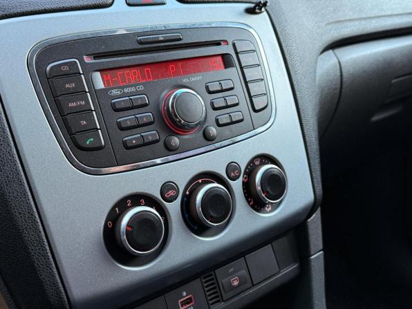Ford Focus II с пробегом 2007 года, цена 349 000 рублей, 297283 км, универсал, Автокод Объявления