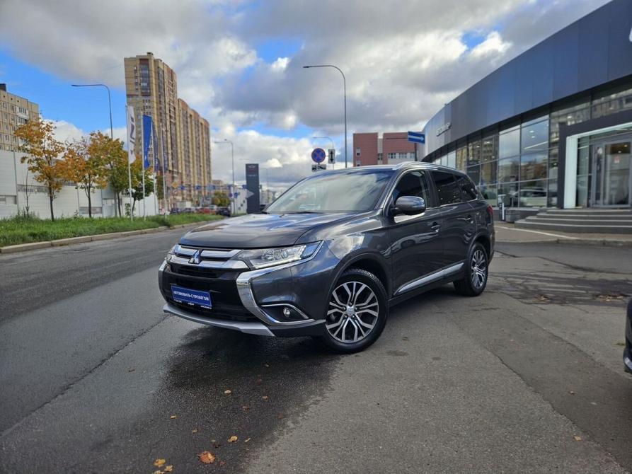 Mitsubishi Outlander III Рестайлинг Санкт-Петербург  - изображение 1