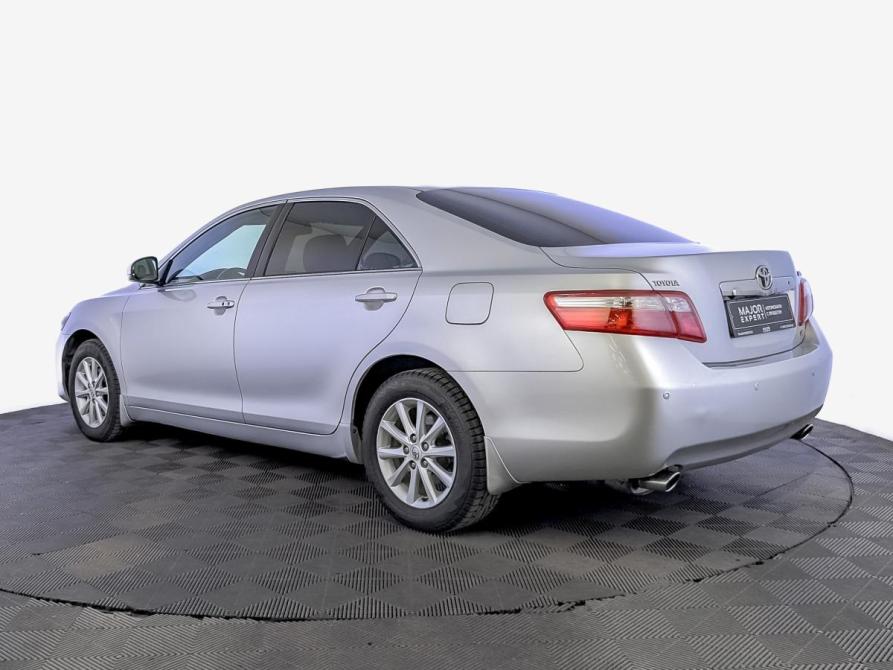 Toyota Camry VI (XV40) Рестайлинг Москва  - изображение 7