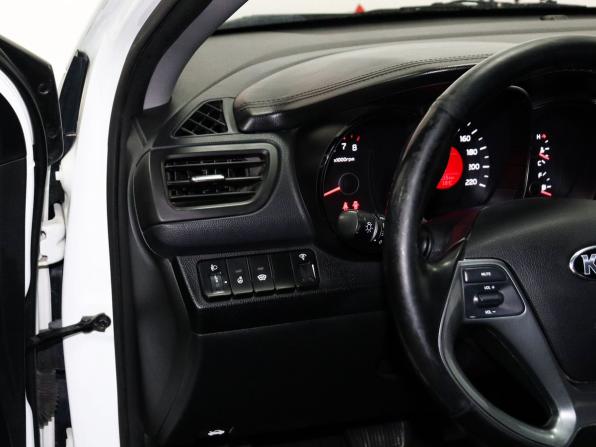 Kia Rio III Рестайлинг с пробегом 2017 года, цена 1 199 000 рублей, 106500 км, седан, Автокод Объявления