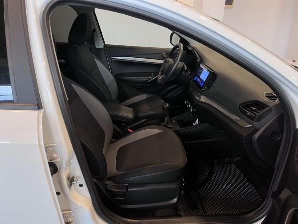 Lada (ВАЗ) Vesta I Рестайлинг (NG) с пробегом 2024 года, цена 1 360 000 рублей, 42495 км, седан, Автокод Объявления