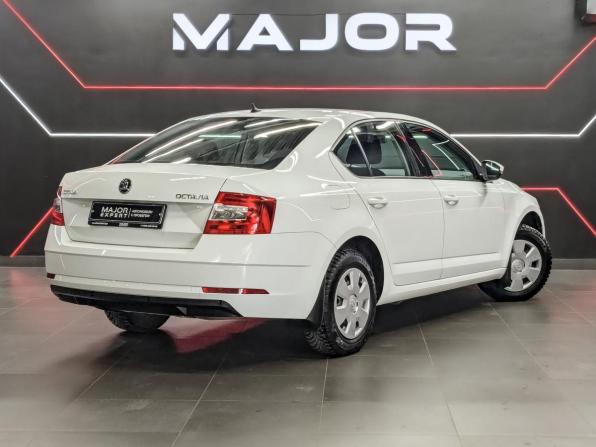 Skoda Octavia III (A7) Рестайлинг с пробегом 2020 года, цена 2 255 000 рублей, 49802 км, лифтбек, Автокод Объявления
