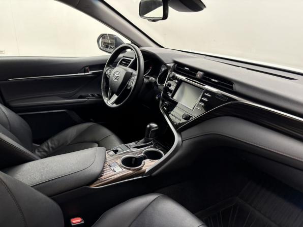 Toyota Camry VIII (XV70) с пробегом 2020 года, цена 3 099 000 рублей, 102000 км, седан, Автокод Объявления