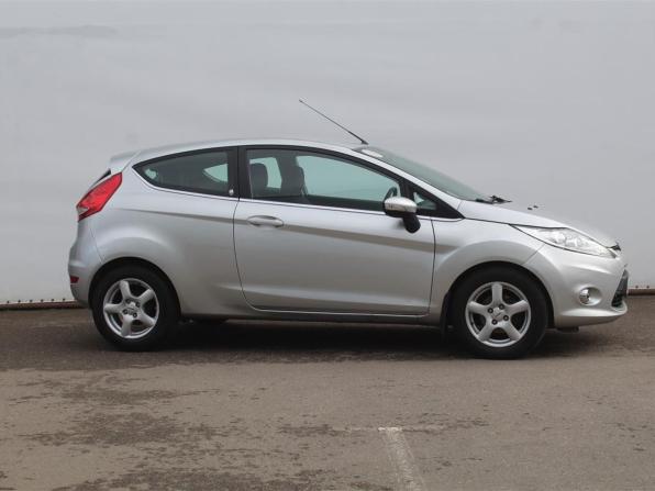 Ford Fiesta Mk6 с пробегом 2008 года, цена 630 000 рублей, 132000 км, хэтчбек, Автокод Объявления