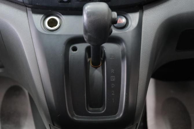 Nissan NV200 с пробегом 2011 года, цена 799 000 рублей, 260000 км, минивэн, Автокод Объявления