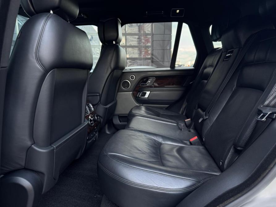 Land Rover Range Rover IV Рестайлинг Иркутск  - изображение 27