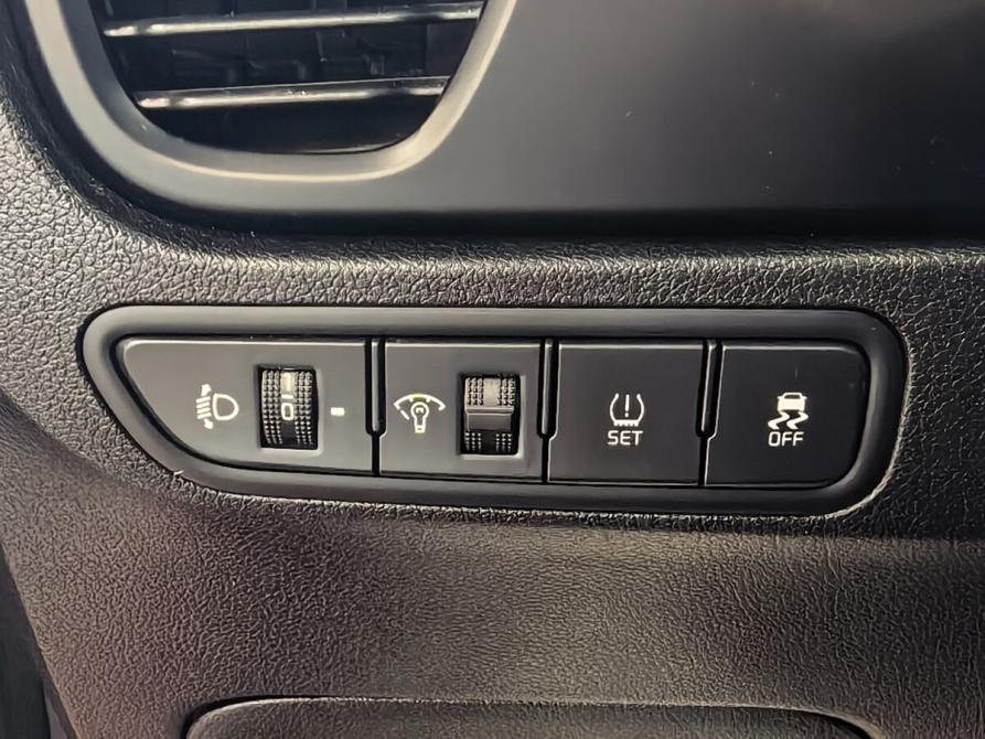Kia Rio IV Рестайлинг Апатиты  - изображение 9