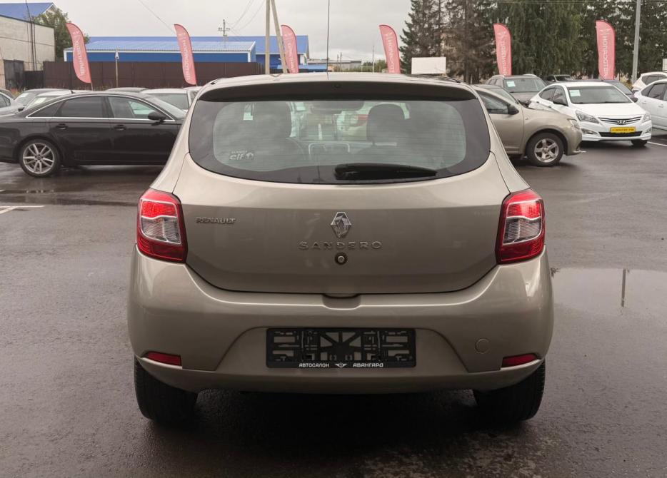 Renault Sandero II Альметьевск  - изображение 6