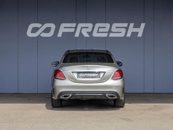 Mercedes-Benz C-Класс IV (W205) Рестайлинг с пробегом 2019 года, цена 3 430 000 рублей, 55423 км, седан, Автокод Объявления