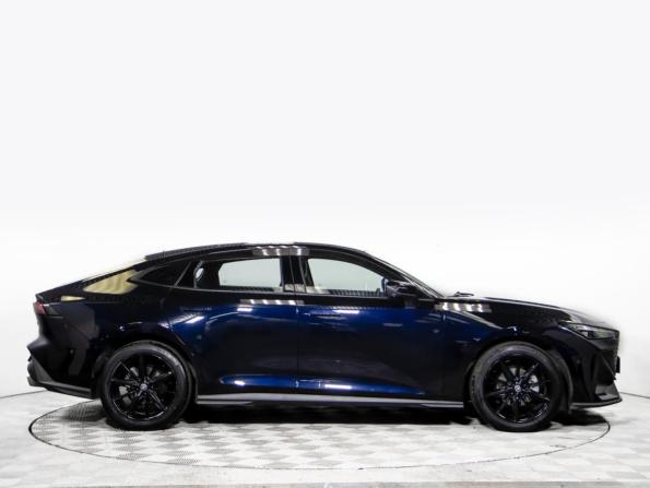 Changan UNI-V I с пробегом 2023 года, цена 2 248 000 рублей, 22756 км, лифтбек, Автокод Объявления