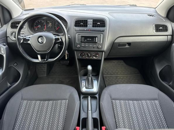 Volkswagen Polo V Рестайлинг с пробегом 2017 года, цена 1 300 000 рублей, 82854 км, седан, Автокод Объявления