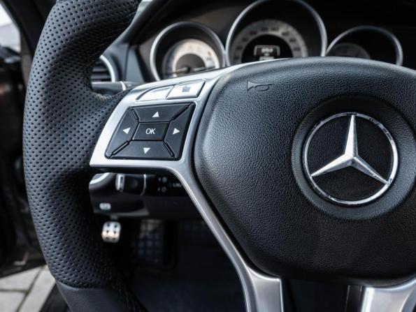 Mercedes-Benz C-Класс III (W204) Рестайлинг с пробегом 2012 года, цена 1 306 000 рублей, 273000 км, седан, Автокод Объявления