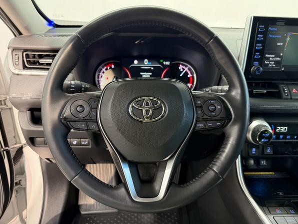 Toyota RAV4 V (XA50) с пробегом 2020 года, цена 3 810 000 рублей, 81084 км, внедорожник, Автокод Объявления