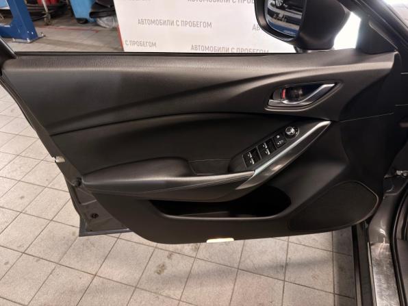 Mazda 6 III (GJ) Рестайлинг с пробегом 2017 года, цена 1 659 000 рублей, 169700 км, седан, Автокод Объявления