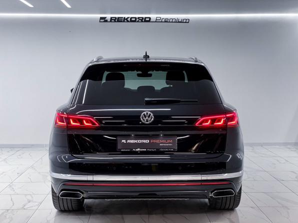 Volkswagen Touareg III с пробегом 2019 года, цена 5 550 000 рублей, 107633 км, внедорожник, Автокод Объявления